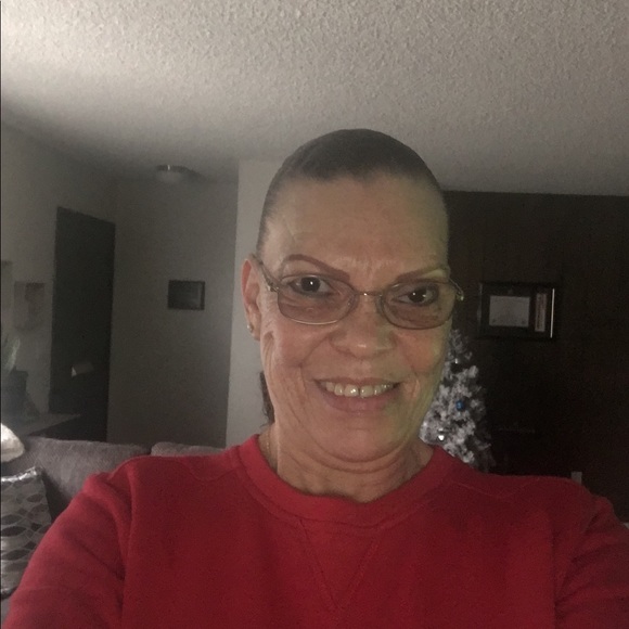 Meet your Posher, Robin - Picture 1 of 1